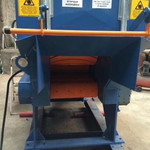 DESTROÇADOR USADO 820CM