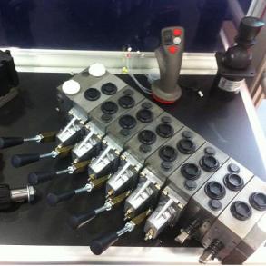 JOYSTICK HIDRÁULICO